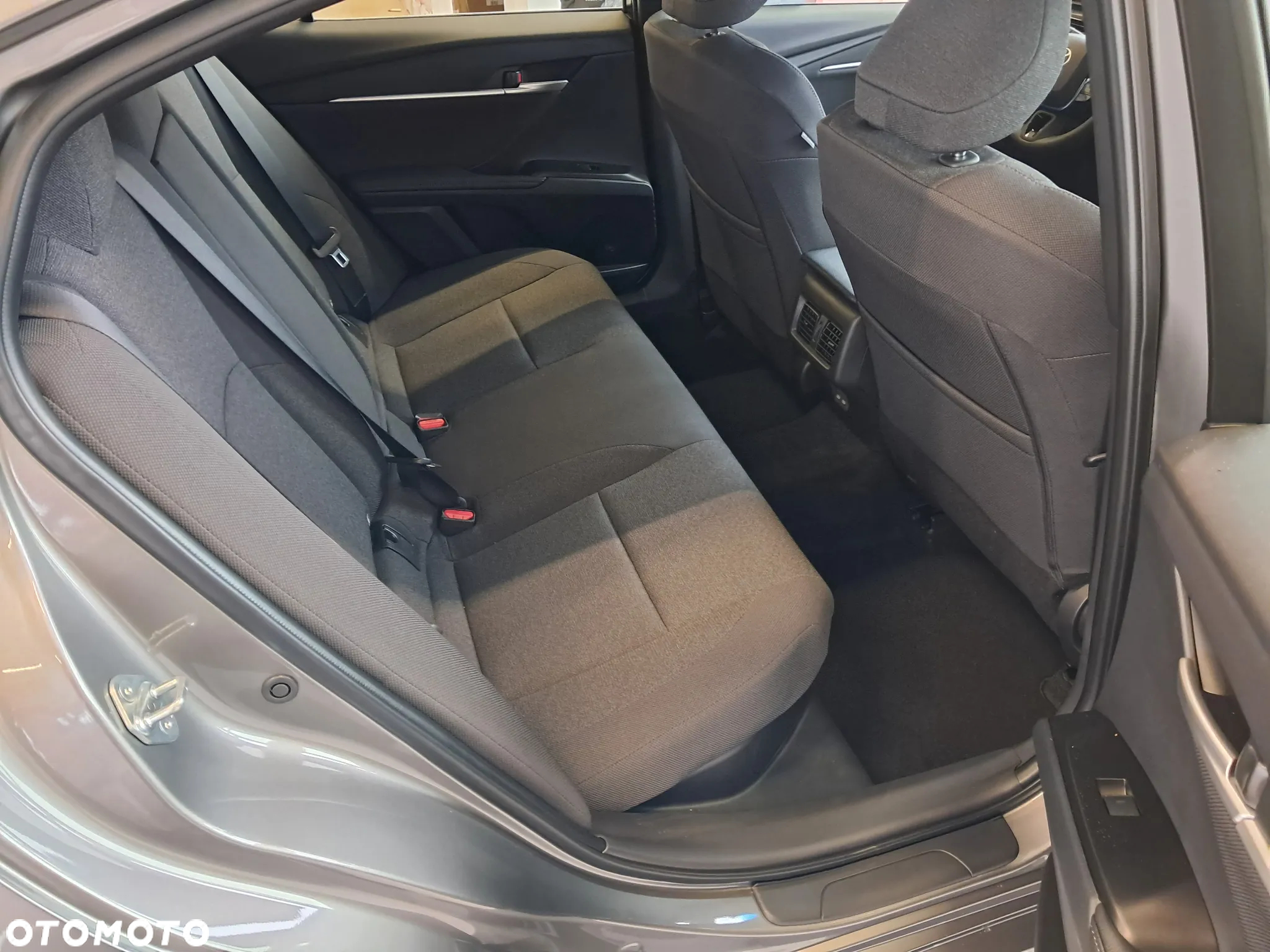 Toyota Camry 2.5 Hybrid Dynamic Force Comfort e-CVT - 7