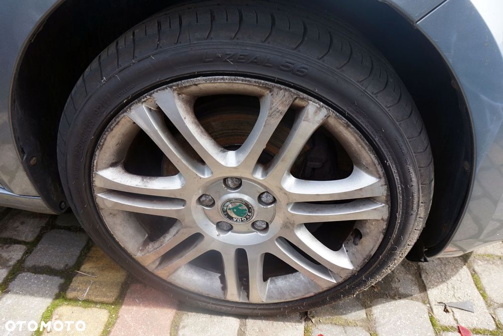 KOŁA FELGI ALUFELGI SUPERB II 3T   SKODA 2008-2013 - 2