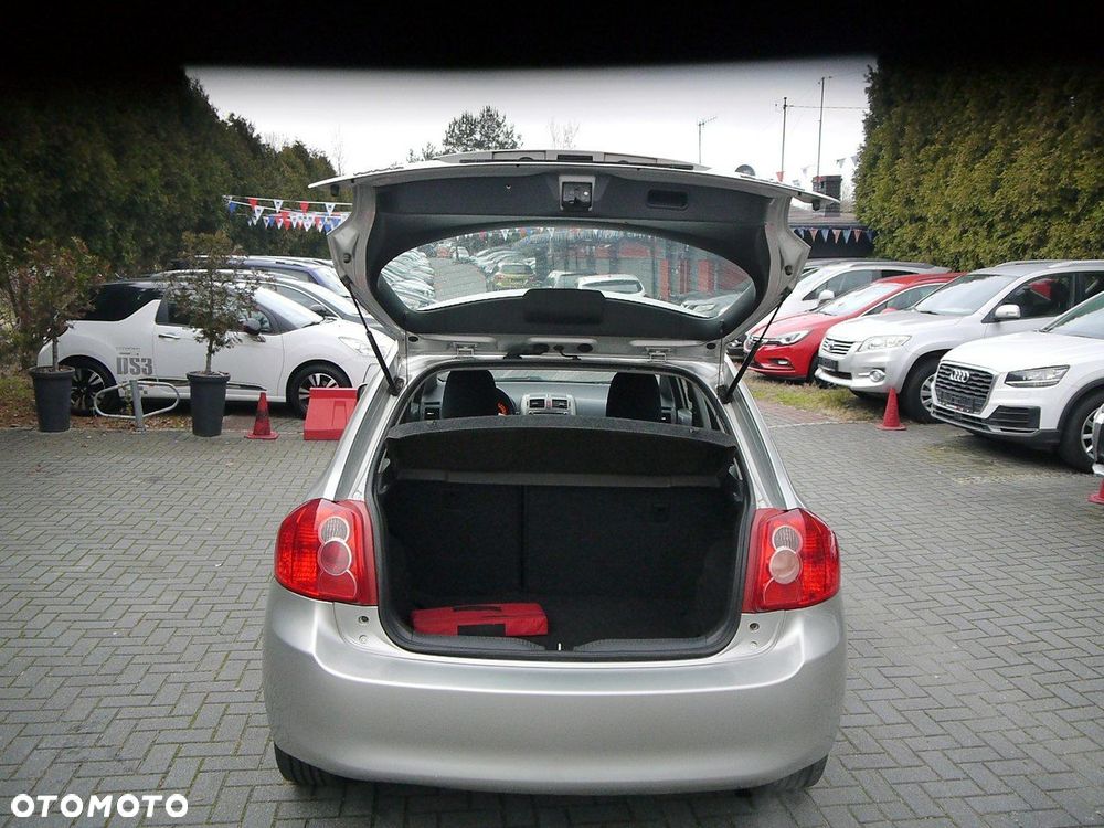 Toyota Auris 1.6 Valvematic Edition - 14