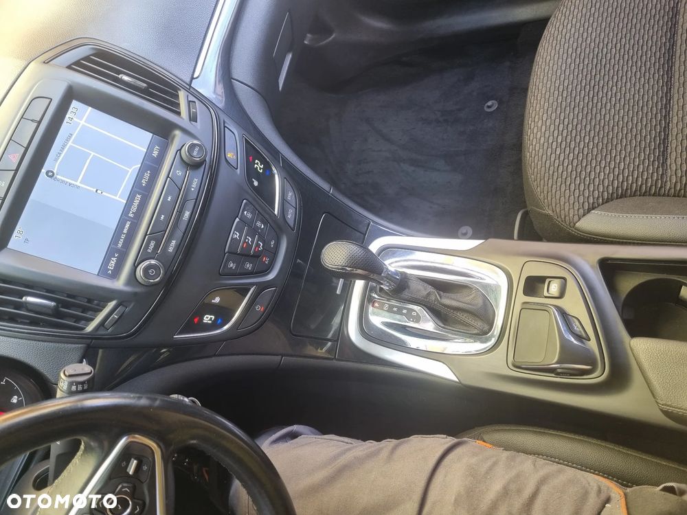 Opel Insignia - 2