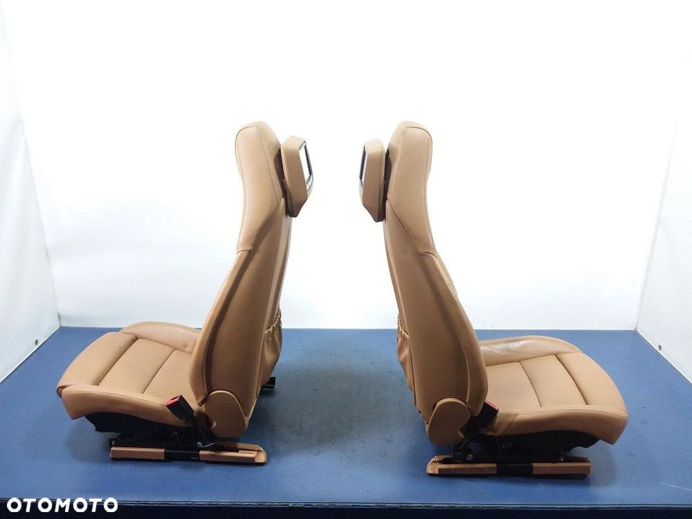 PORSCHE PANAMERA I 970 FOTELE KANAPA BOCZKI SKÓRA COGNAC KPL - 11
