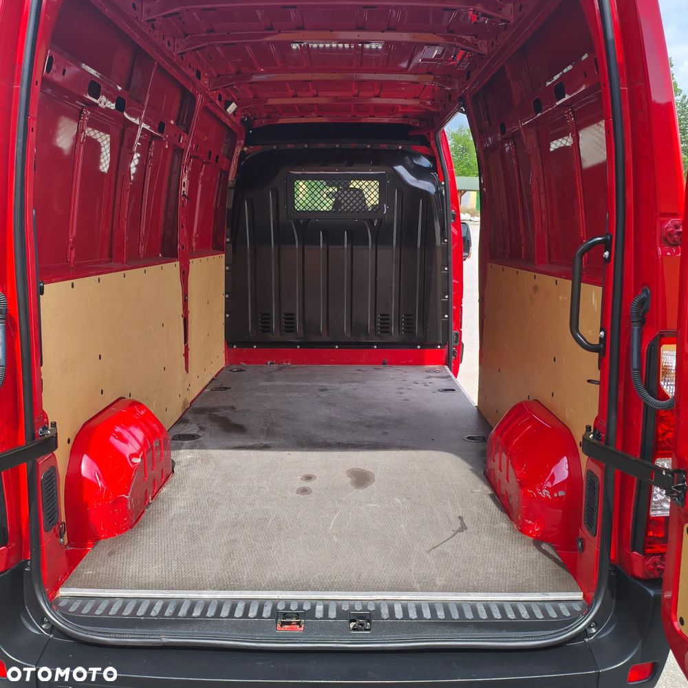 Nissan INTERSTAR - 7