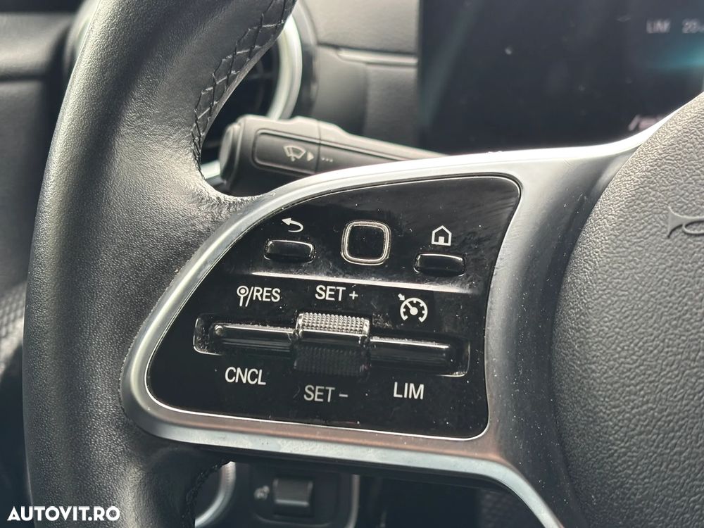 Mercedes-Benz A 200 d 8G-DCT - 23