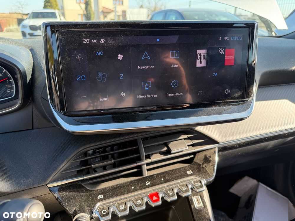 Peugeot 2008 - 14