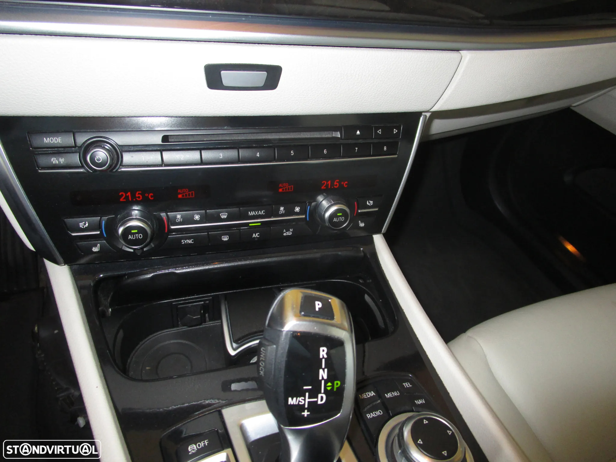 BMW 520 Gran Turismo d Line Luxury - 34