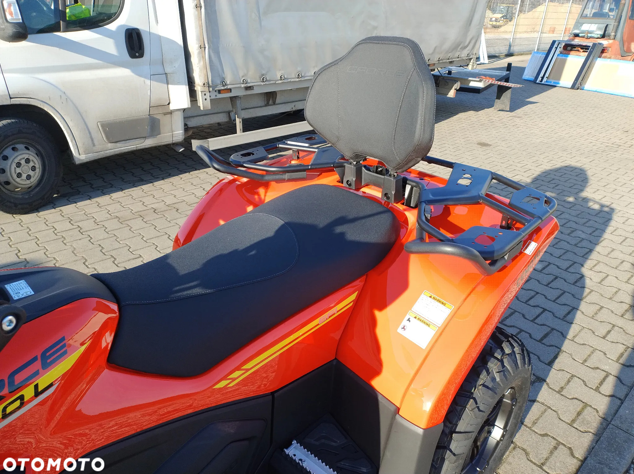 CFMoto CForce - 16