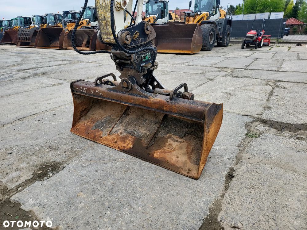 Komatsu PW98 MR-10 - 23