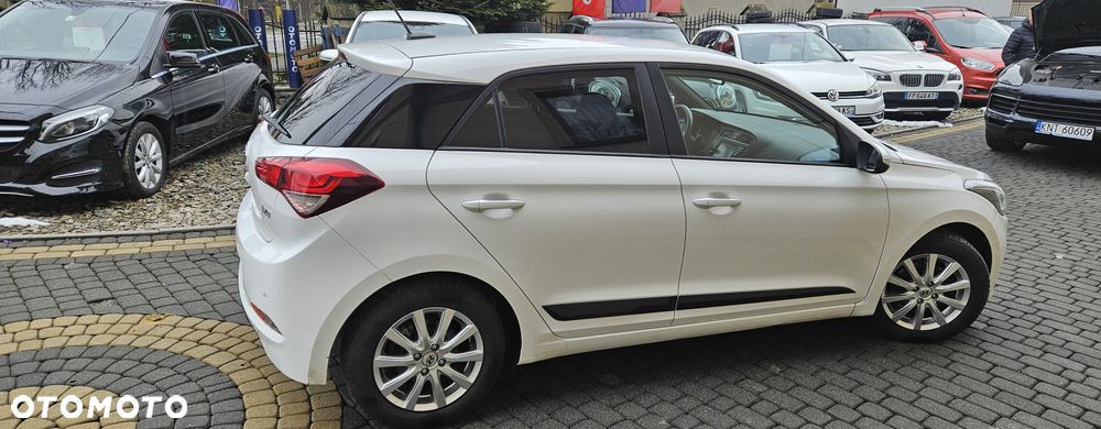 Hyundai i20 1.0 T-GDI - 11