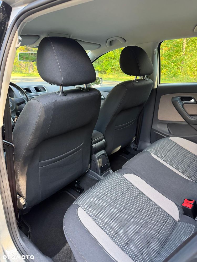 Volkswagen Polo Cross 1.6 TDI DPF - 16