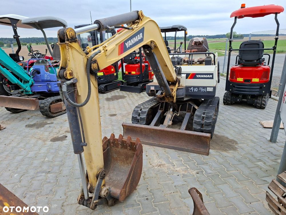 Yanmar B-22 - 2