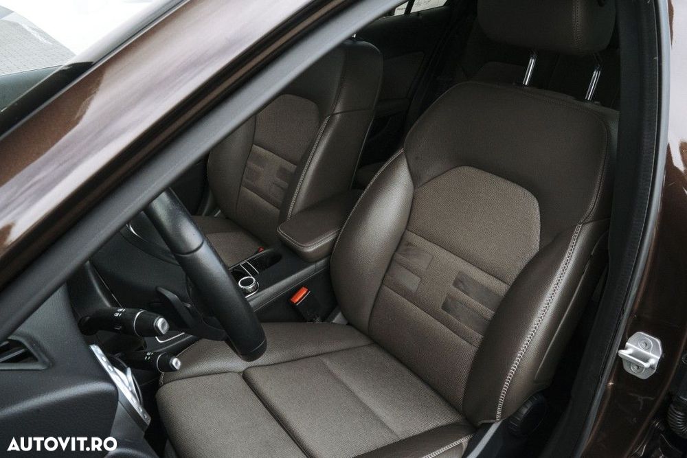 Mercedes-Benz GLA - 11