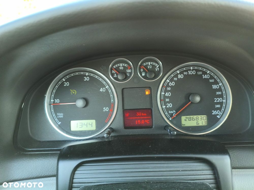 Volkswagen Passat - 7
