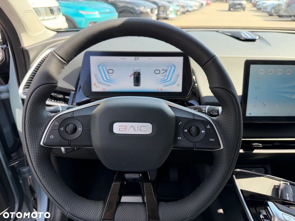 BAIC 5 Beijing 1.5T Business DCT - 23