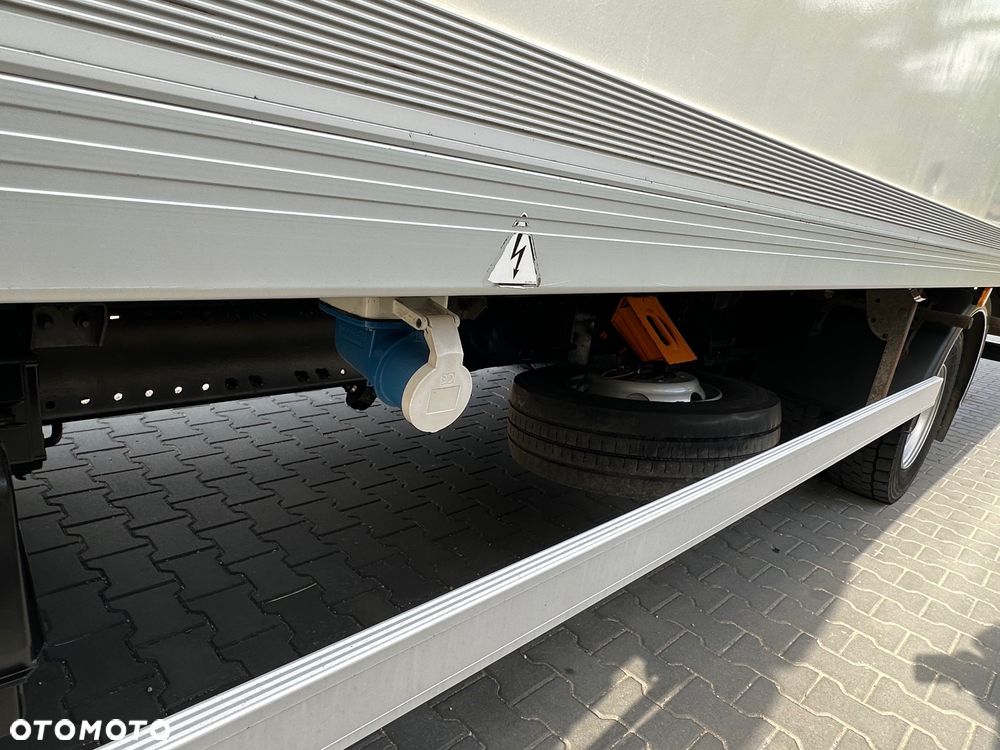 MAN TGL 12.190  Chłodnia + Winda 2020 r. - 12