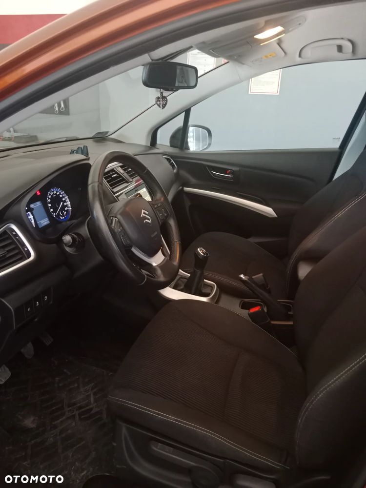 Suzuki SX4 - 7