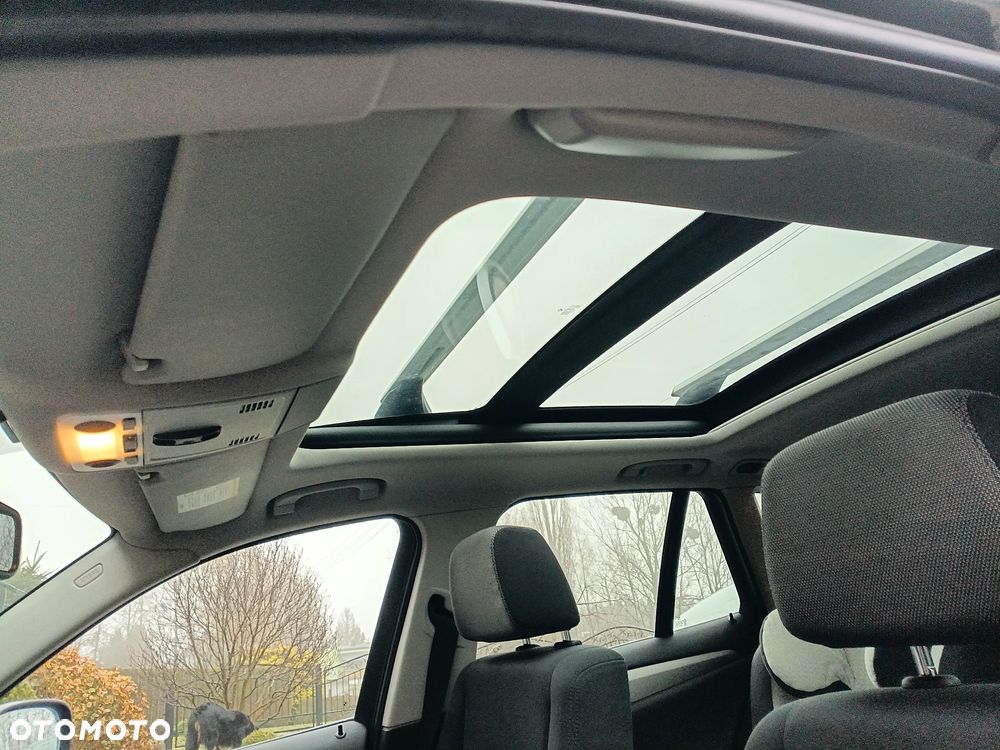 BMW X1 xDrive20d - 11