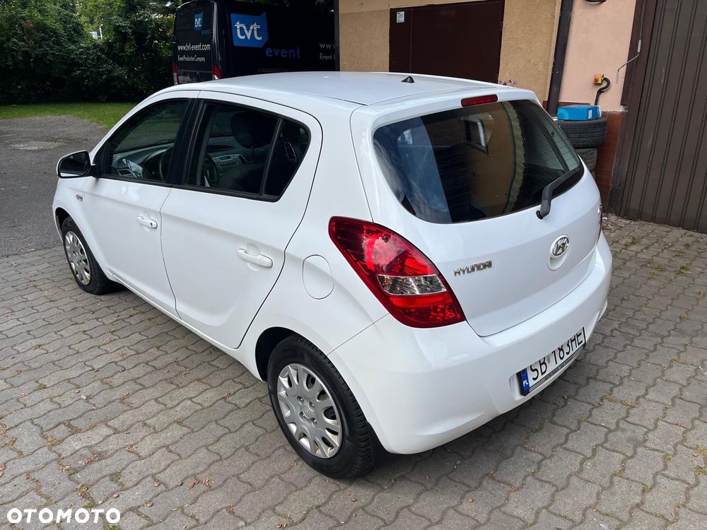 Hyundai i20 1.2 Classic - 6