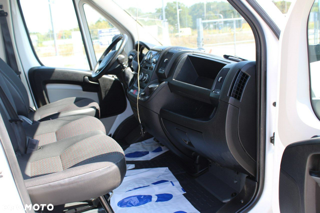 Peugeot Boxer - 25