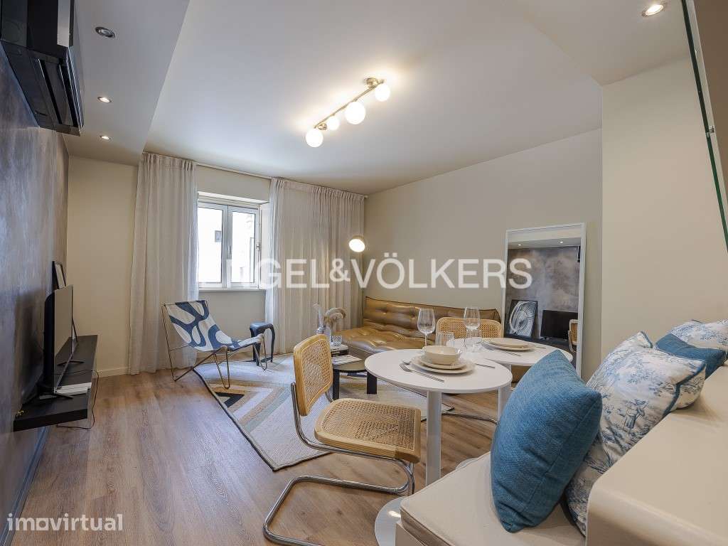 Apartamento T2 triplex junto á Avenida da Liberdade - Grande imagem: 2/27