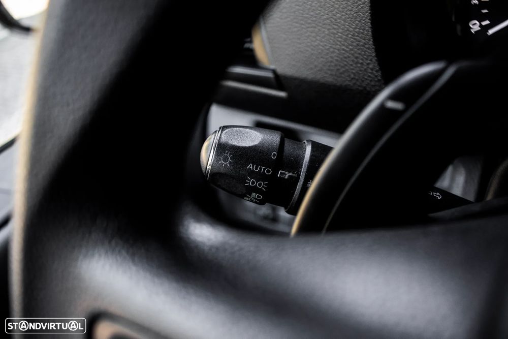 Peugeot Expert Urban - 16