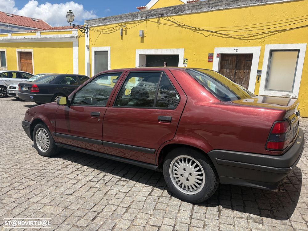 Renault 19 - 6