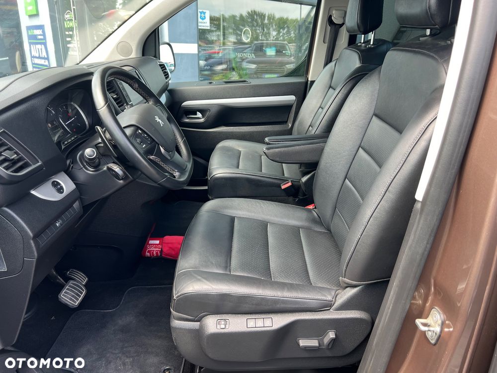 Peugeot Traveller L3 2.0 EAT6 Allure - 12