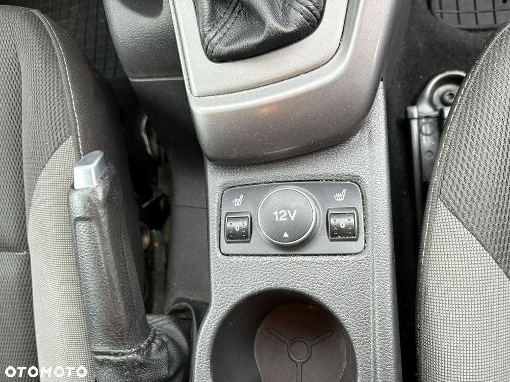 Ford Focus - 11