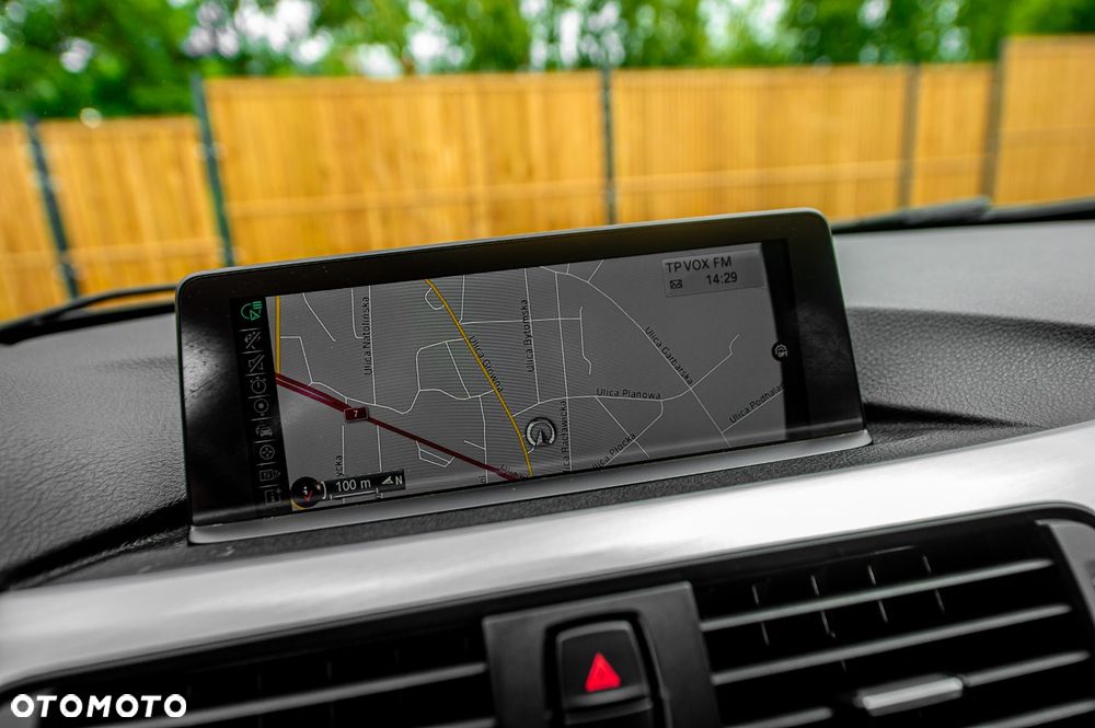 BMW Seria 3 - 26