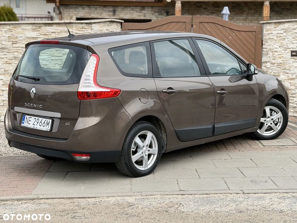 Renault Scenic 1.9 dCi Tech Run - 13