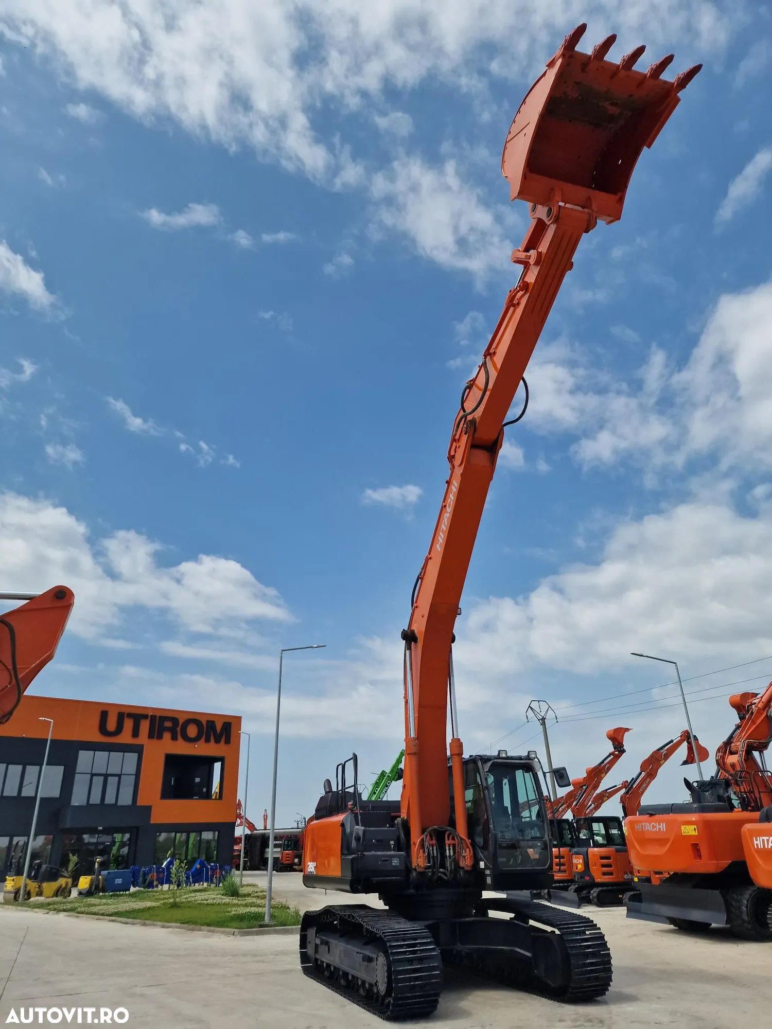 Hitachi ZX350LCN-6, 2020, 5.169h, cupa NOUA 2,2mc, Inst picon, Camera spate, Camere laterale, Lant 80% ok, Posibitate leasing 4 ani, Posibilitate inchiriere, PRET VANZARE PROMOTIONAL -126.900 EUR+Tva - 38