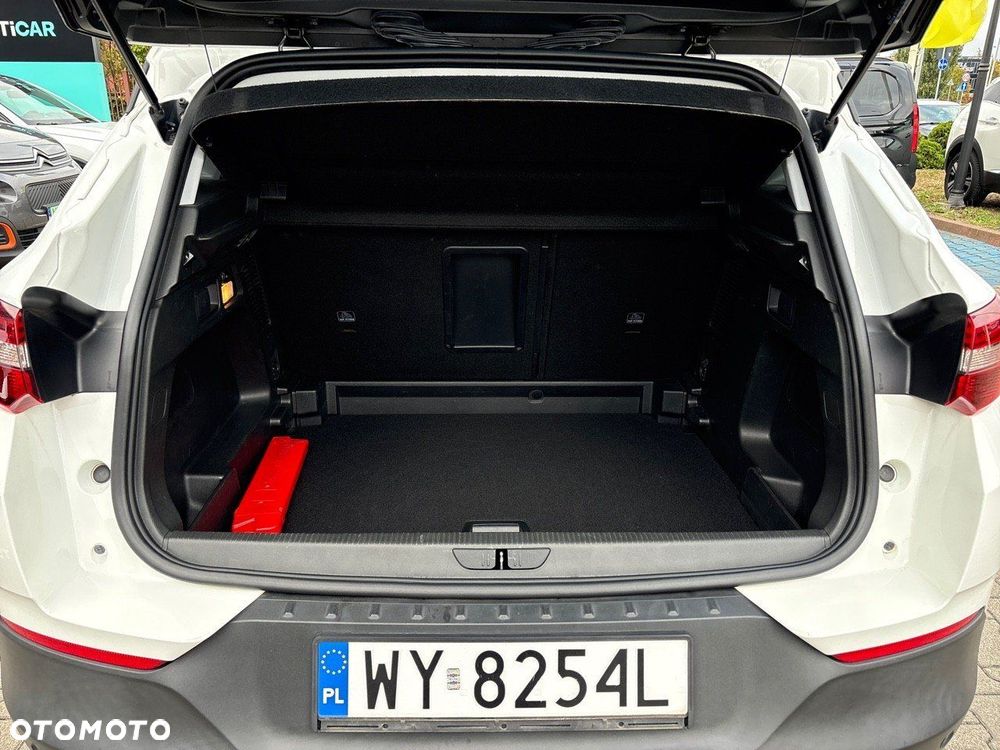 Opel Grandland X 1.2 T GPF Elite S&S - 6