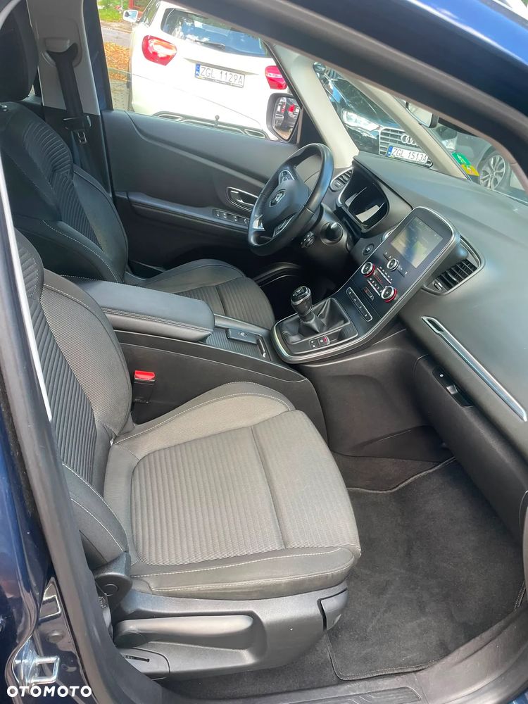 Renault Grand Scenic ENERGY TCe 140 LIMITED - 23