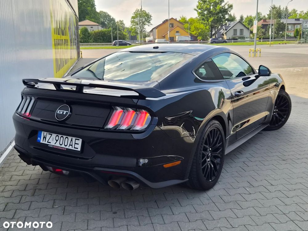 Ford Mustang - 39