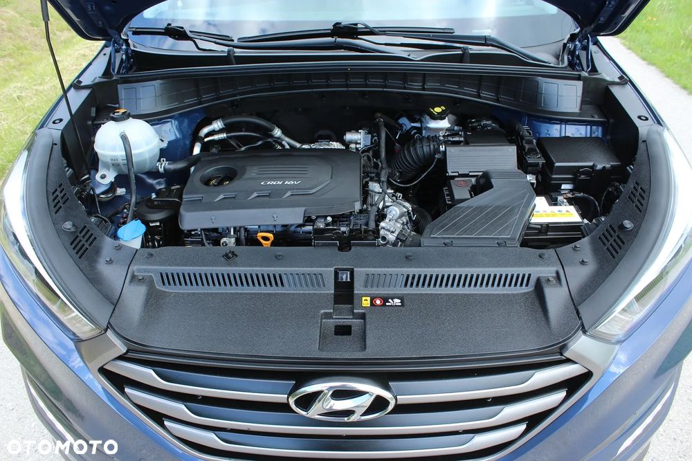 Hyundai Tucson blue 1.7 CRDi 2WD Style - 36