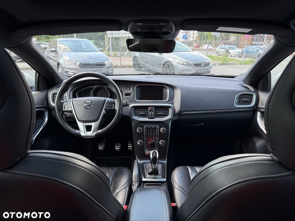Volvo V40 D3 RDesign - 16