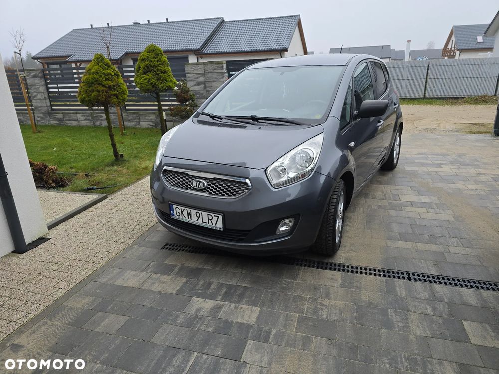 Kia Venga - 19