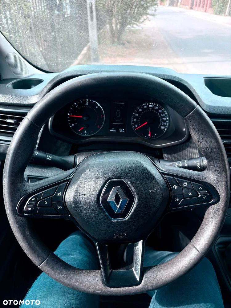 Renault Trafic - 28