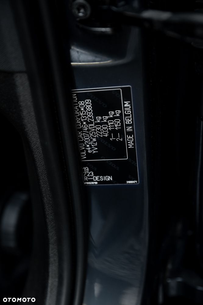 Volvo V60 B5 B R-Design - 28