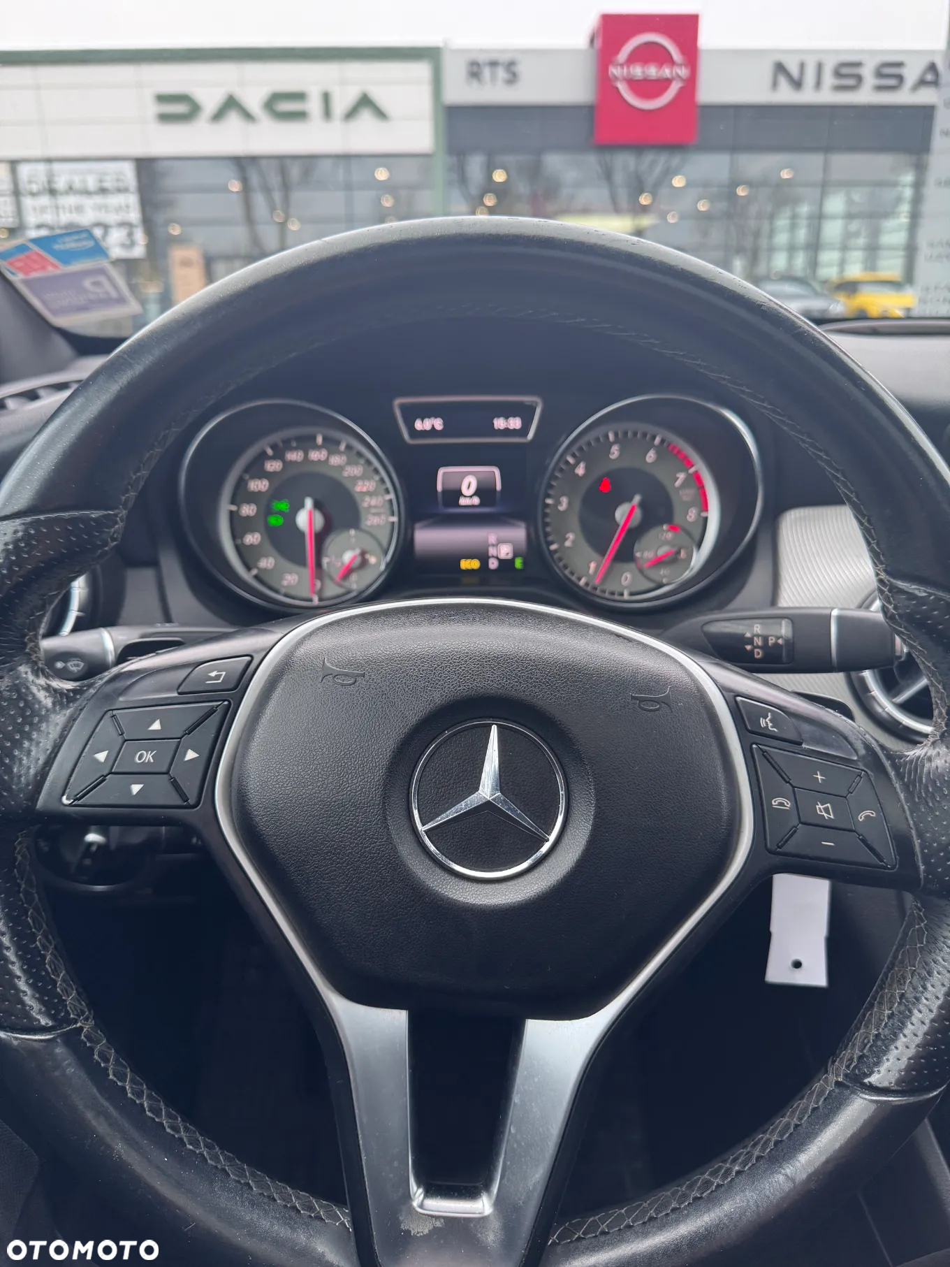 Mercedes-Benz CLA 250 4Matic 7G-DCT AMG Line - 14