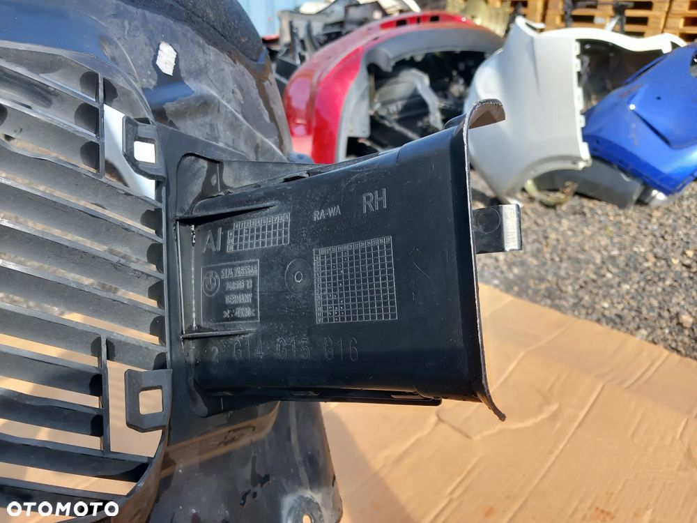 Nadkole p/p + wlot powietrza BMW 8 G14,G15,G16 - 8