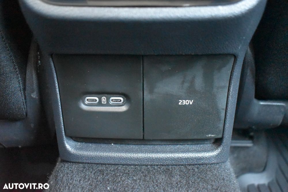 Skoda Octavia 2.0 TDI DSG Ambition - 23