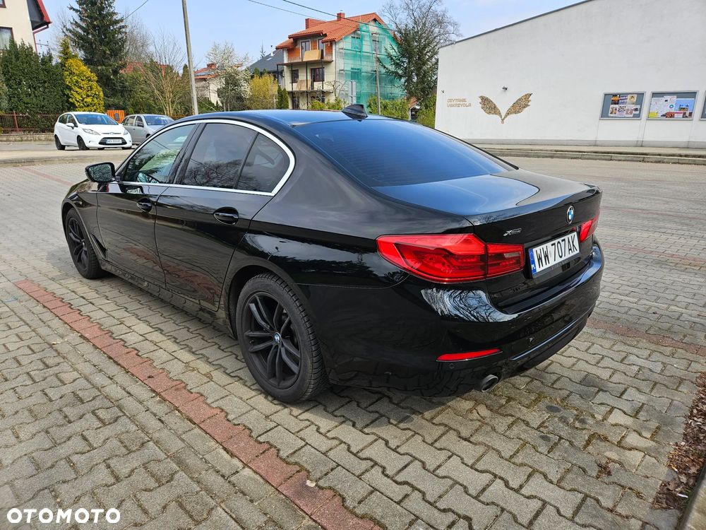 BMW Seria 5 520d Luxury Line - 14