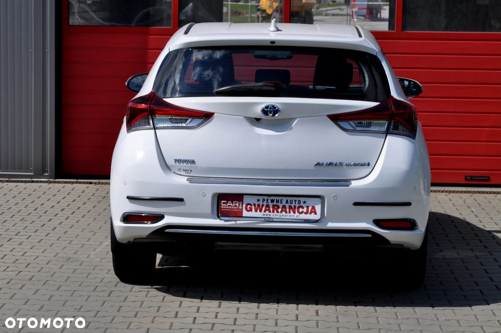 Toyota Auris - 12