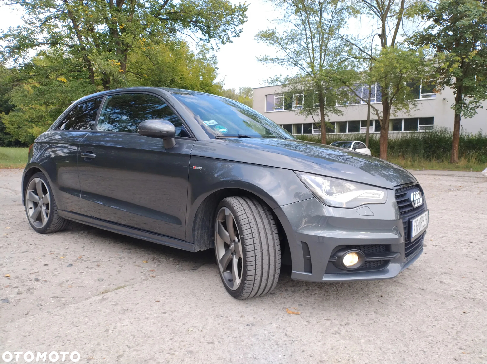 Audi A1 1.4 TFSI S tronic S line edition m S line Sportpaket - 4