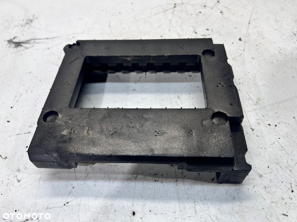 STYROPIAN MODUŁU BT AUDI A6 C6 4F0035733D - 6