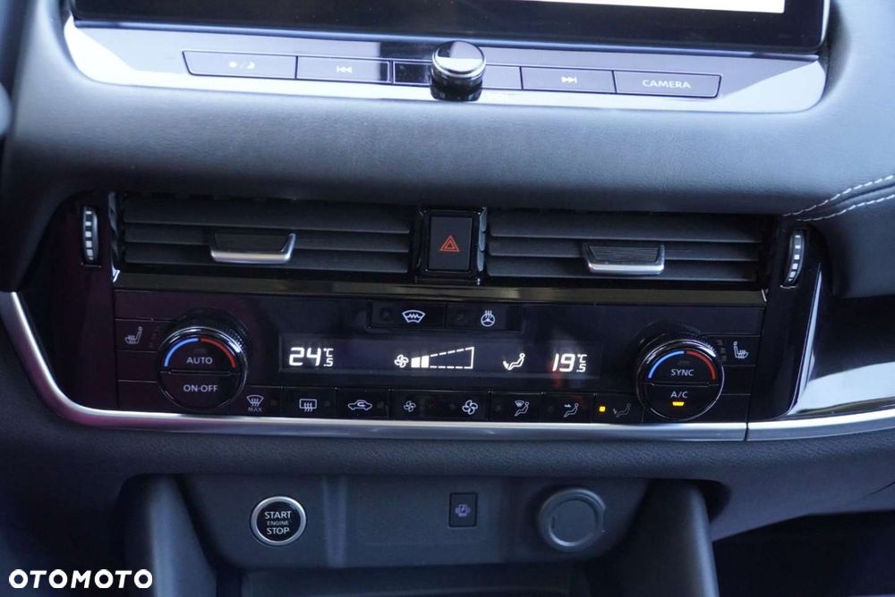 Nissan Qashqai 1.3 DIG-T MHEV Xtronic N-Connecta - 18