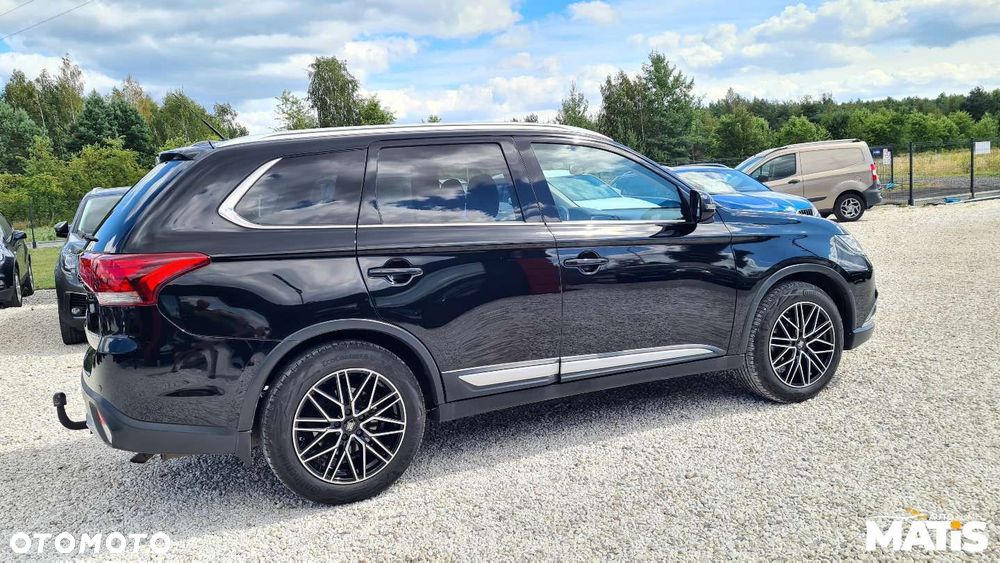 Mitsubishi Outlander - 35