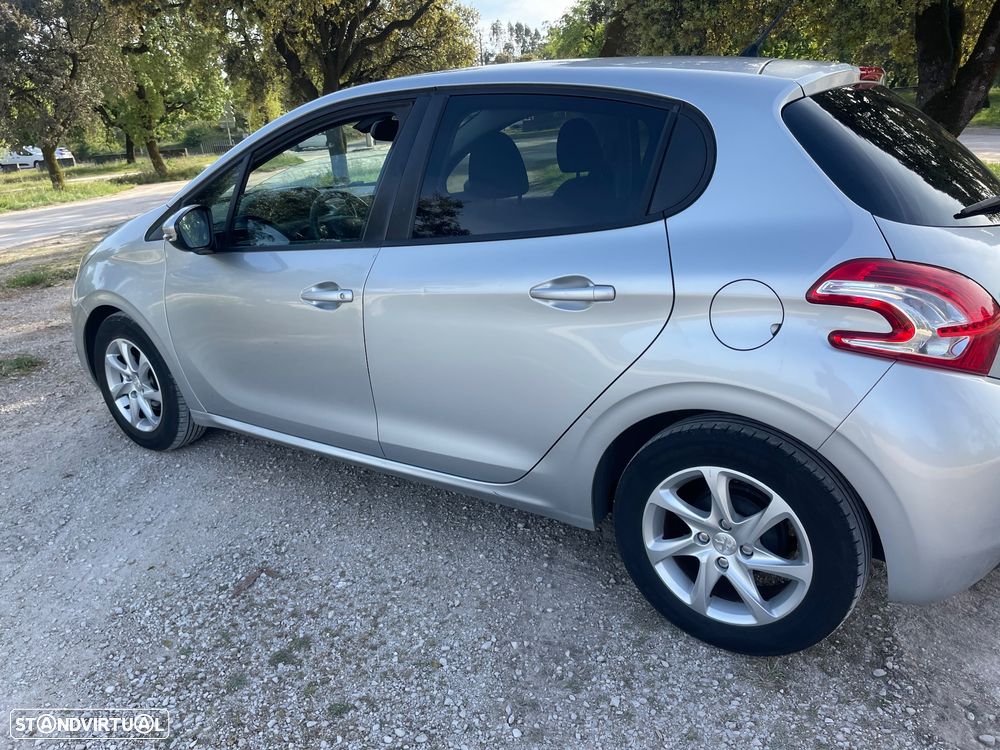 Peugeot 208 1.2 VTi Active - 9