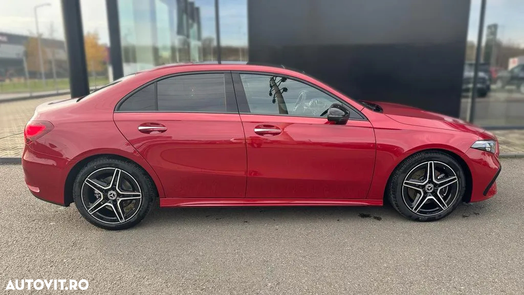 Mercedes-Benz A 220 4MATIC Aut. - 5
