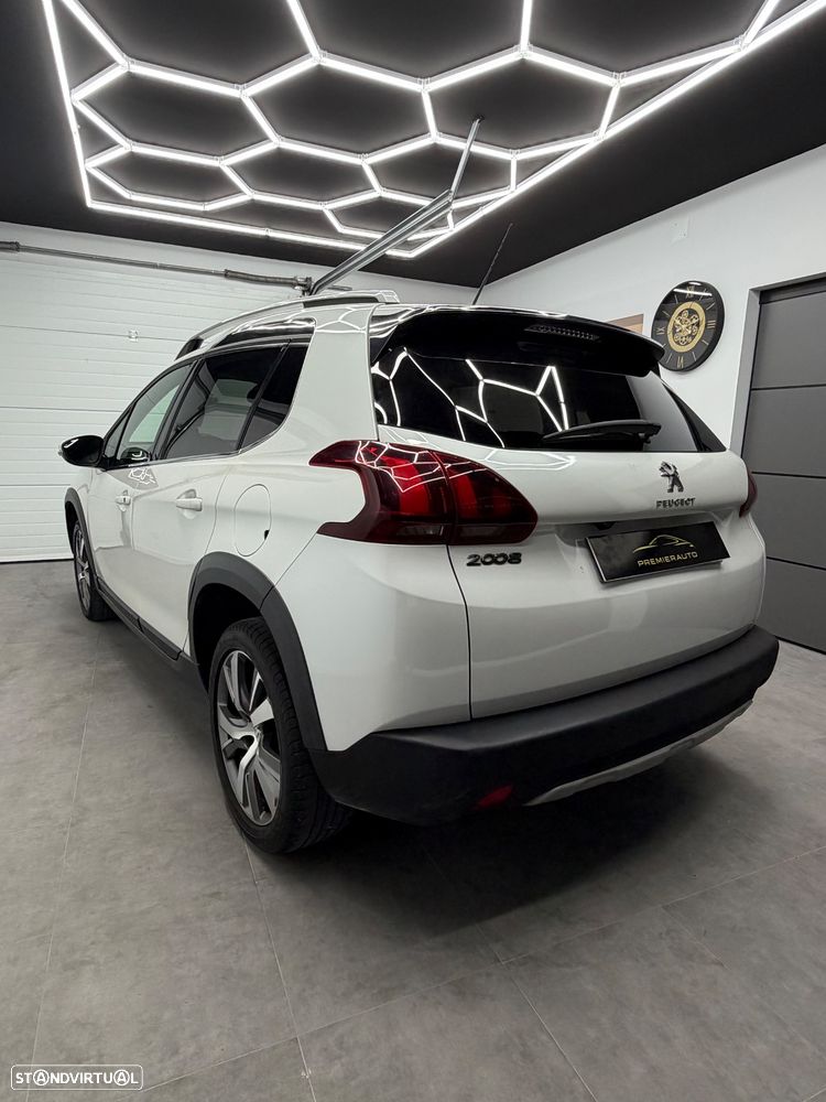 Peugeot 2008 1.2 PureTech Allure - 7